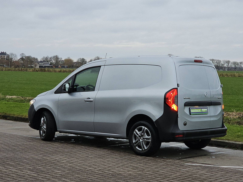 Mercedes-Benz Citan 110 CDI L1 PRO Mbux Euro6! - Dodávka skriňová nadstavba: obrázok 5 Mercedes-Benz Citan 110 CDI L1 PRO Mbux Euro6! - Dodávka skriňová nadstavba: obrázok 5