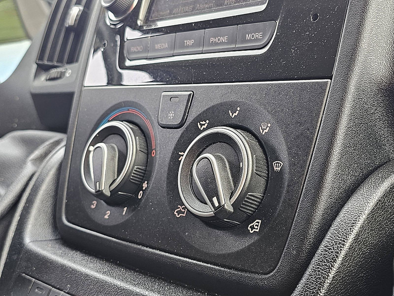 Malá dodávka Peugeot Boxer 2.2 L2H2 Airco Euro6!: obrázok 9
