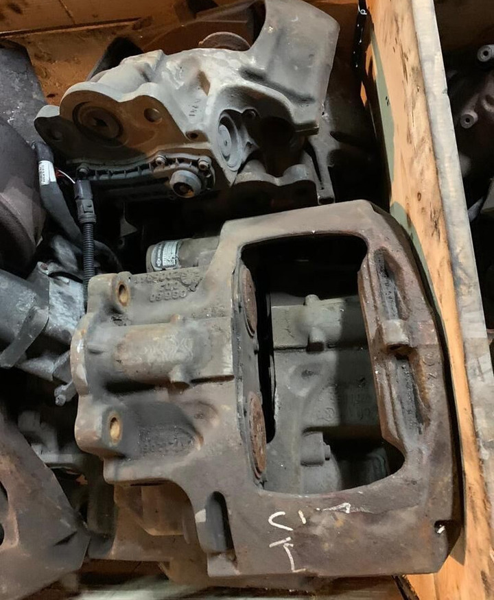 Knorr-Bremse MAN DAF Scania Iveco SN7 IVECO Stralis truck - Brzdový strmeň pre Nákladné auto: obrázok 3 Knorr-Bremse MAN DAF Scania Iveco SN7 IVECO Stralis truck - Brzdový strmeň pre Nákladné auto: obrázok 3