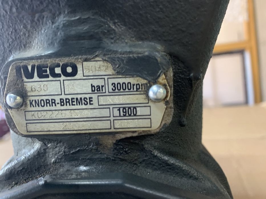 Knorr-Bremse podwójny używany do naprawy LK4936 IVECO Stralis Euro 5, LK4936 450KM, 2012r- truck - Kompresor pre Nákladné auto: obrázok 3 Knorr-Bremse podwójny używany do naprawy LK4936 IVECO Stralis Euro 5, LK4936 450KM, 2012r- truck - Kompresor pre Nákladné auto: obrázok 3