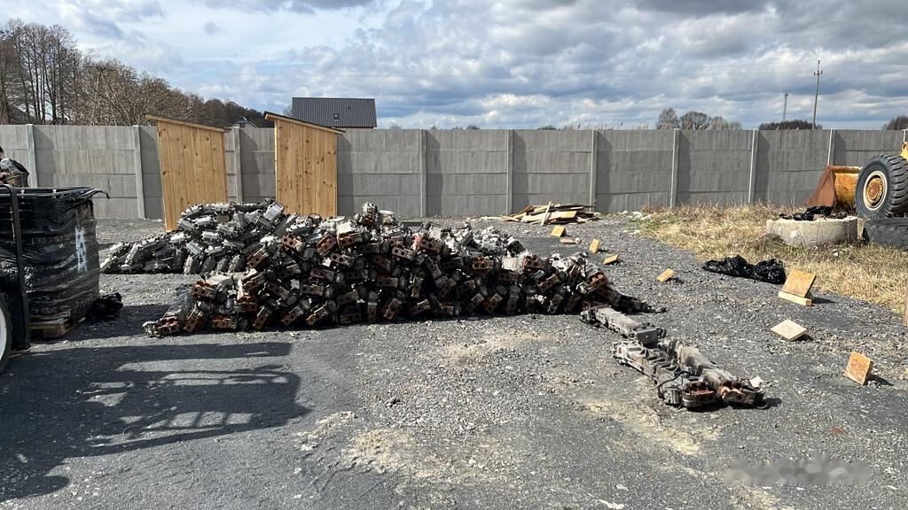 MAN TGA TGX 51081007273 / 51081007290 / 51081007258 / 51081007304 MAN truck - Motor a diely pre Nákladné auto: obrázok 2 MAN TGA TGX 51081007273 / 51081007290 / 51081007258 / 51081007304 MAN truck - Motor a diely pre Nákladné auto: obrázok 2