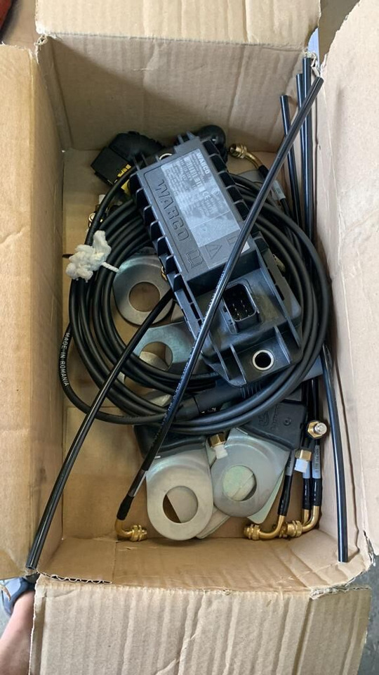 ZESTAW NOWY MODUŁ KOŁOWY IVTM 446220110 WABCO 446220110 truck - Náhradný diel pre Nákladné auto: obrázok 1 ZESTAW NOWY MODUŁ KOŁOWY IVTM 446220110 WABCO 446220110 truck - Náhradný diel pre Nákladné auto: obrázok 1