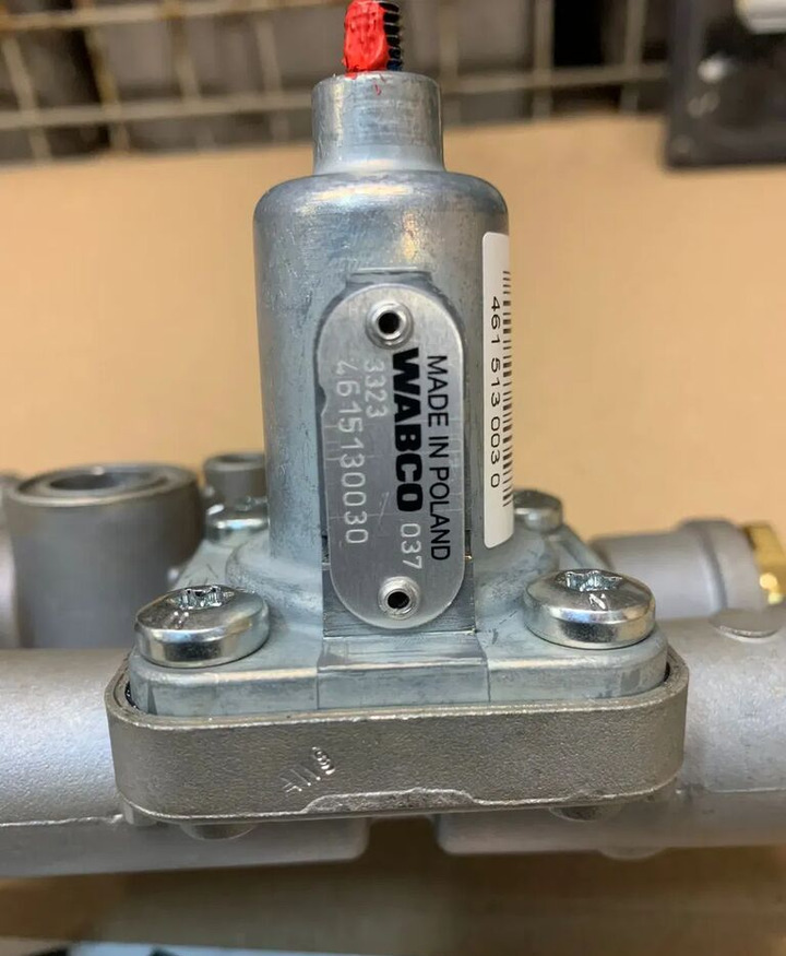 Nowy Zawór Reduktor Ciśnienia PEM WABCO4615130030 4615130030 - Brzdový ventil pre Nákladné auto: obrázok 2 Nowy Zawór Reduktor Ciśnienia PEM WABCO4615130030 4615130030 - Brzdový ventil pre Nákladné auto: obrázok 2