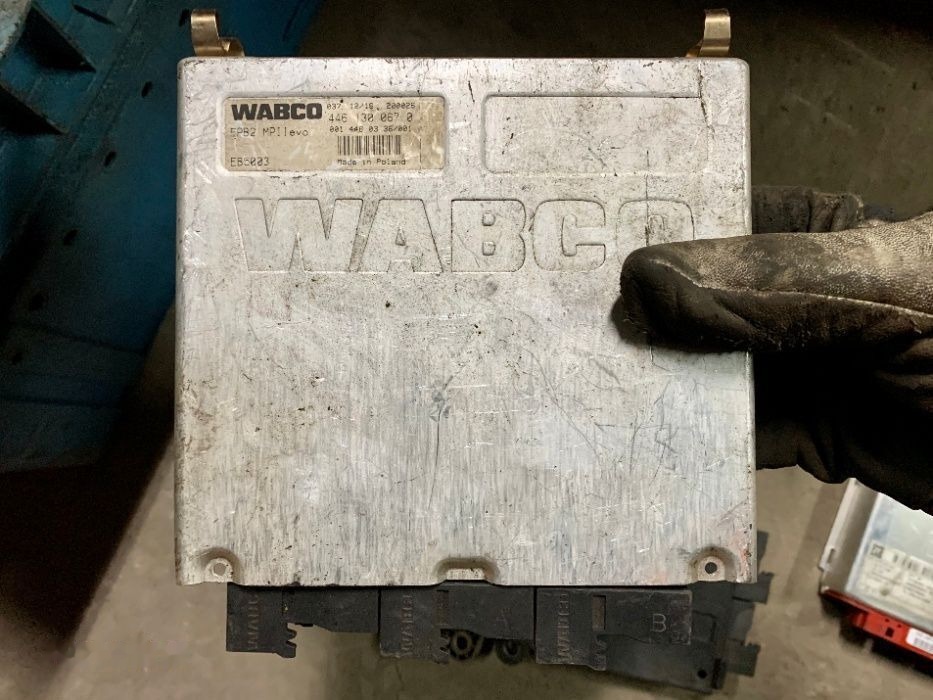 WABCO EBP Oryginał Hurt Sterowników 4461300670 Mercedes-Benz Actros truck - Riadiaca jednotka pre Nákladné auto: obrázok 1 WABCO EBP Oryginał Hurt Sterowników 4461300670 Mercedes-Benz Actros truck - Riadiaca jednotka pre Nákladné auto: obrázok 1