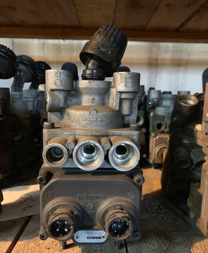 WABCO Zawór główny hamulca 4800015000 DAF 95xf/cf - Brzdový valec pre Nákladné auto: obrázok 2 WABCO Zawór główny hamulca 4800015000 DAF 95xf/cf - Brzdový valec pre Nákladné auto: obrázok 2