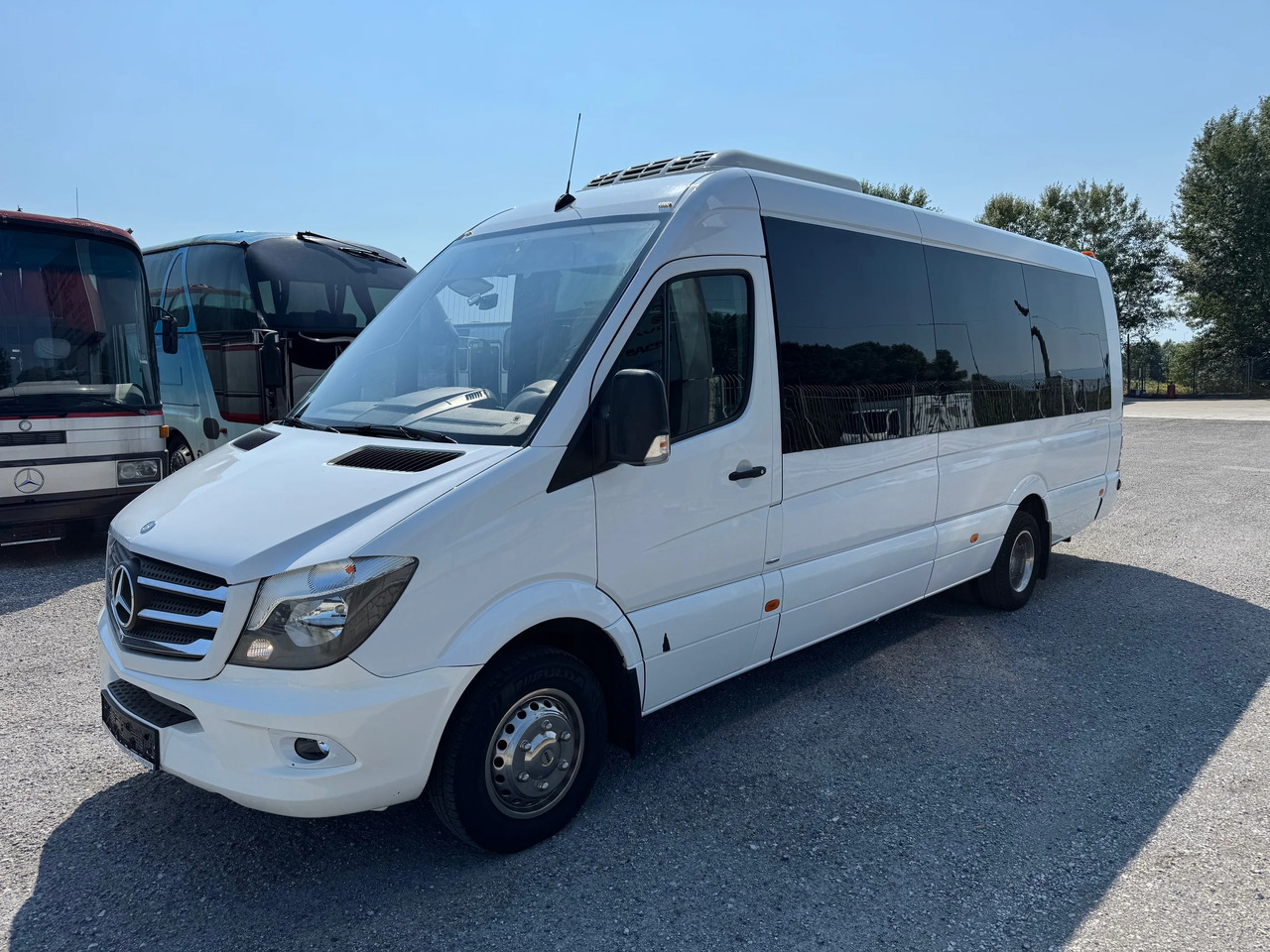 MERCEDES-BENZ SPRINTER 519 CDI - Autokar: obrázok 3 MERCEDES-BENZ SPRINTER 519 CDI - Autokar: obrázok 3