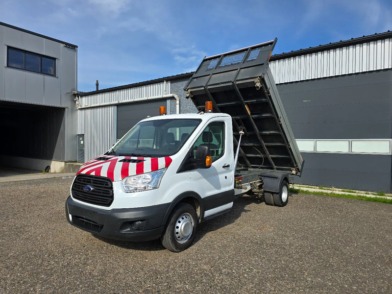 Ford Transit - Dodávka sklápač: obrázok 4 Ford Transit - Dodávka sklápač: obrázok 4