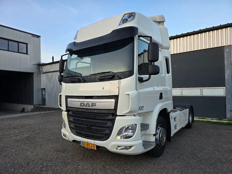 DAF CF Super Space Cabin - Ťahač: obrázok 1 DAF CF Super Space Cabin - Ťahač: obrázok 1
