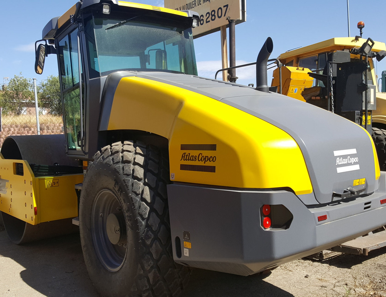 Autopropulsado Dynapac CA 2500D - Kompaktor: obrázok 1 Autopropulsado Dynapac CA 2500D - Kompaktor: obrázok 1