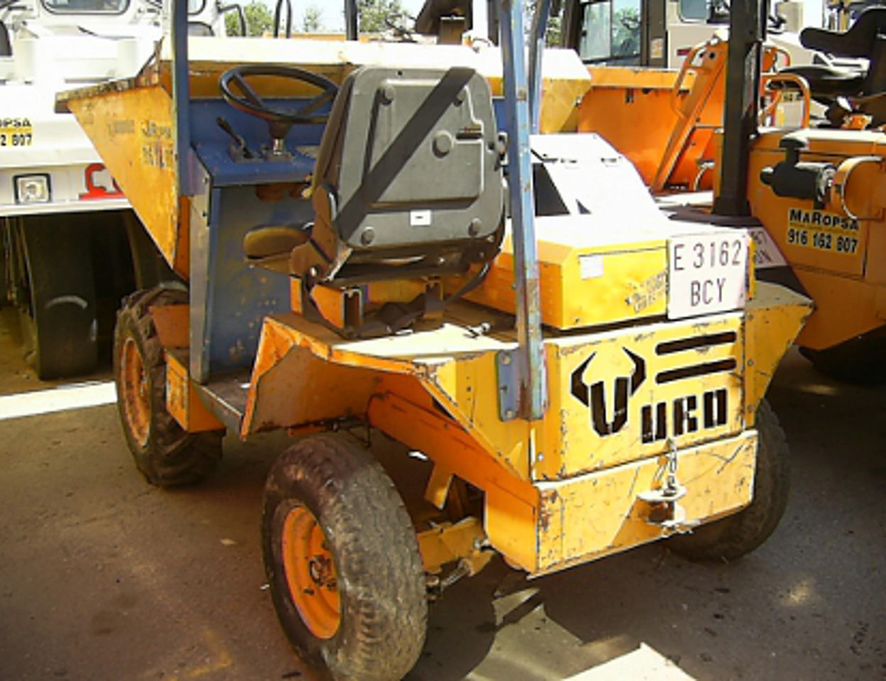 Dumper Descarga Elevada Uromac VK 2000 - Mini damper: obrázok 1 Dumper Descarga Elevada Uromac VK 2000 - Mini damper: obrázok 1