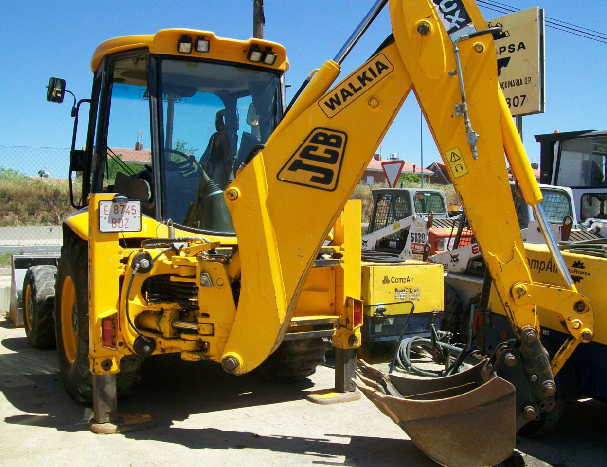 Pala Mixta JCB 3CX 4T - Rýpadlo-nakladač: obrázok 1 Pala Mixta JCB 3CX 4T - Rýpadlo-nakladač: obrázok 1
