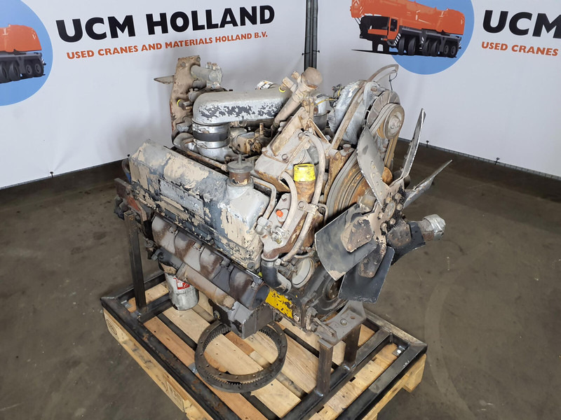Cummins Cummings engine - Motor pre Žeriav: obrázok 1 Cummins Cummings engine - Motor pre Žeriav: obrázok 1
