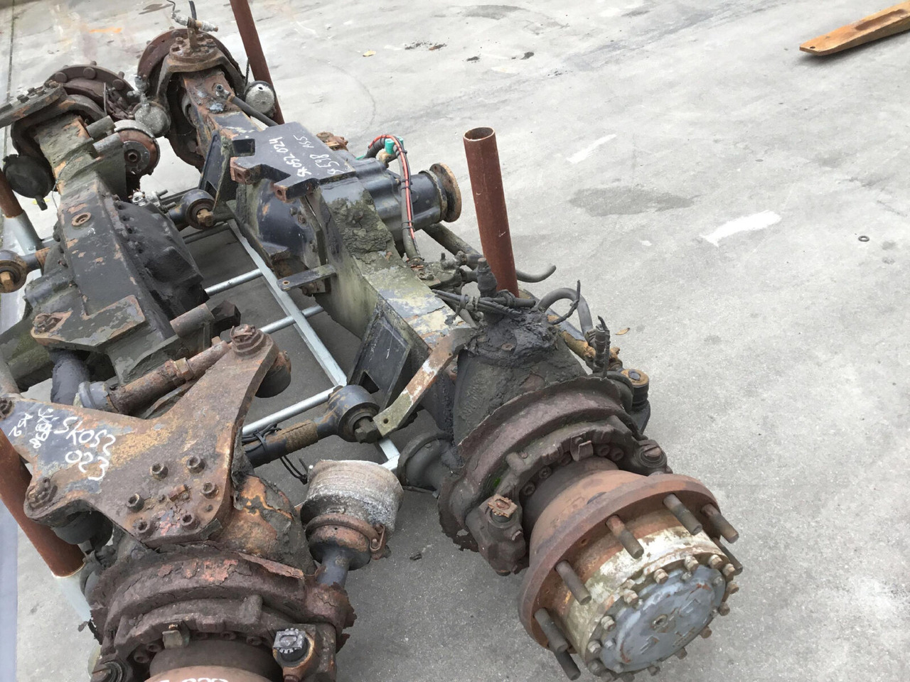 DAF SK 598 axle 5 - Náprava a diely pre Autožeriav: obrázok 3 DAF SK 598 axle 5 - Náprava a diely pre Autožeriav: obrázok 3