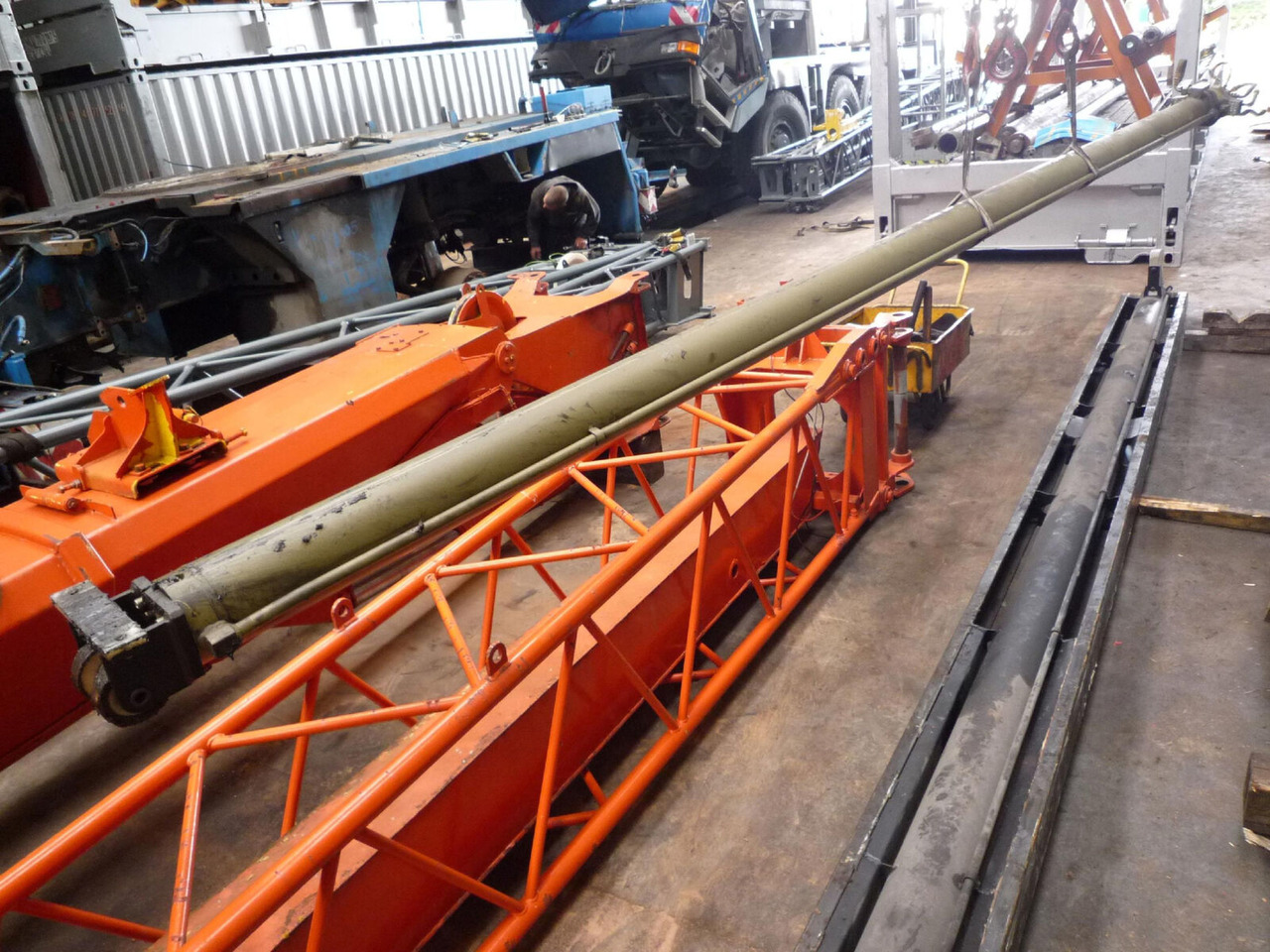 FAUN ATF 30 telescopic cylinder single - Hydraulický valec pre Autožeriav: obrázok 2 FAUN ATF 30 telescopic cylinder single - Hydraulický valec pre Autožeriav: obrázok 2