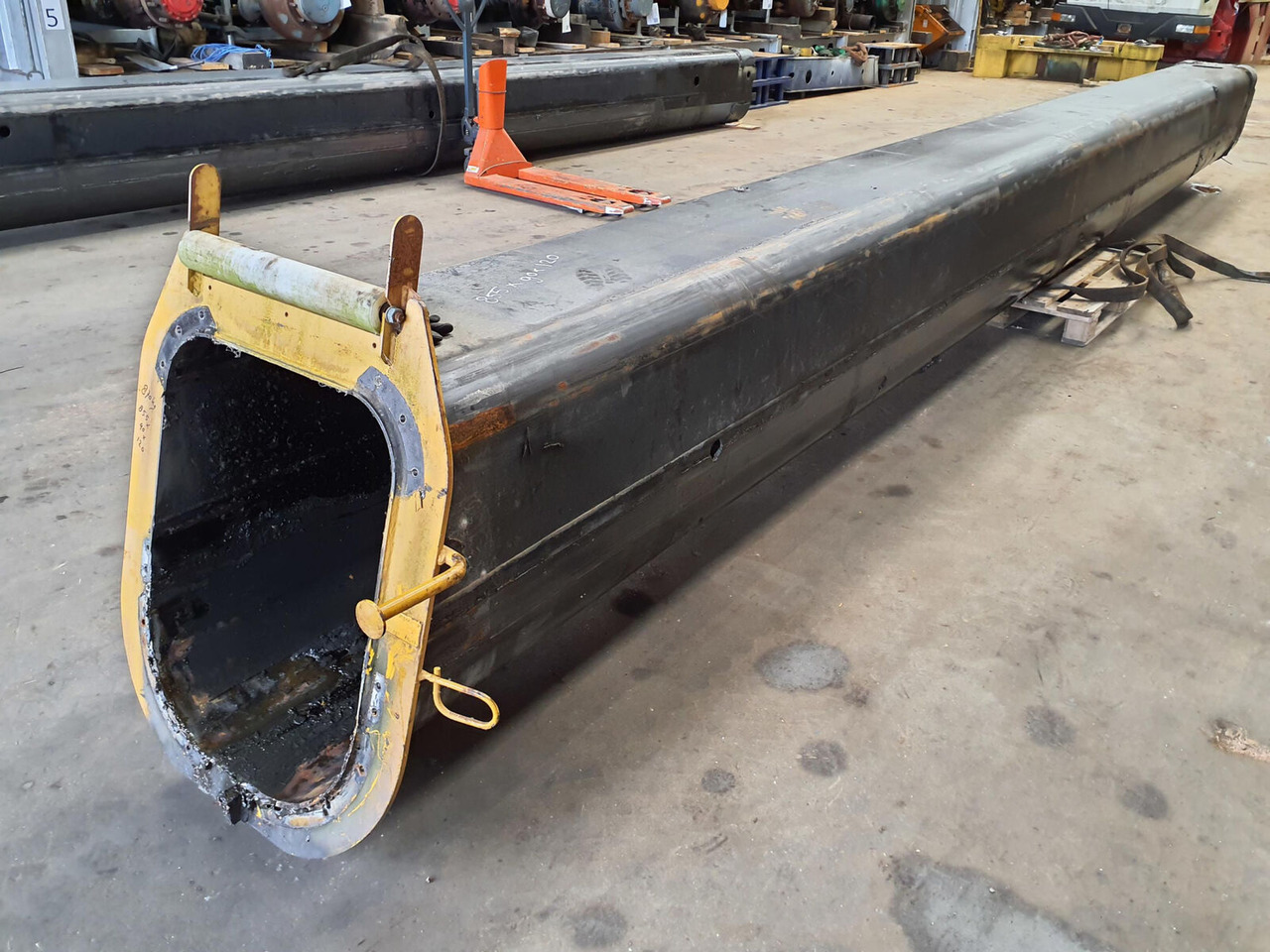 FAUN ATF 45-3 Telescopic section 2 - Výložník pre Autožeriav: obrázok 2 FAUN ATF 45-3 Telescopic section 2 - Výložník pre Autožeriav: obrázok 2