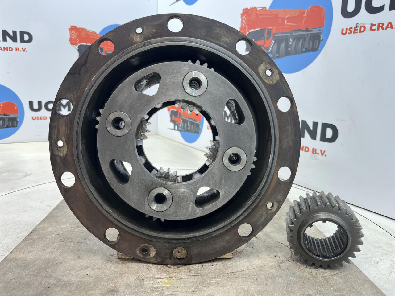 FAUN HK 40 planetary gear 27-18-65-24-4pl-H64-24 - Koncový prevod pre Autožeriav: obrázok 4 FAUN HK 40 planetary gear 27-18-65-24-4pl-H64-24 - Koncový prevod pre Autožeriav: obrázok 4