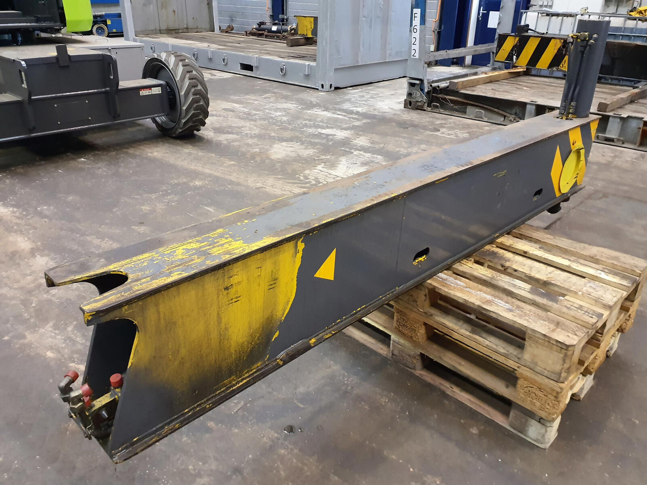 FAUN RTF 50-3 outrigger beam front complete - Odpruženie pre Žeriav: obrázok 3 FAUN RTF 50-3 outrigger beam front complete - Odpruženie pre Žeriav: obrázok 3