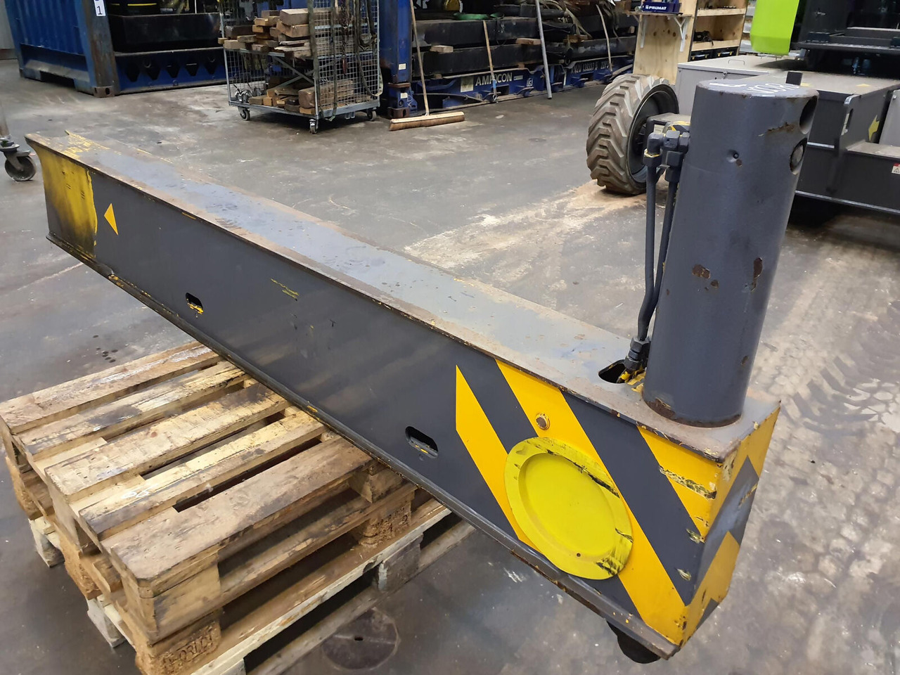 FAUN RTF 50-3 outrigger beam front complete - Odpruženie pre Žeriav: obrázok 1 FAUN RTF 50-3 outrigger beam front complete - Odpruženie pre Žeriav: obrázok 1