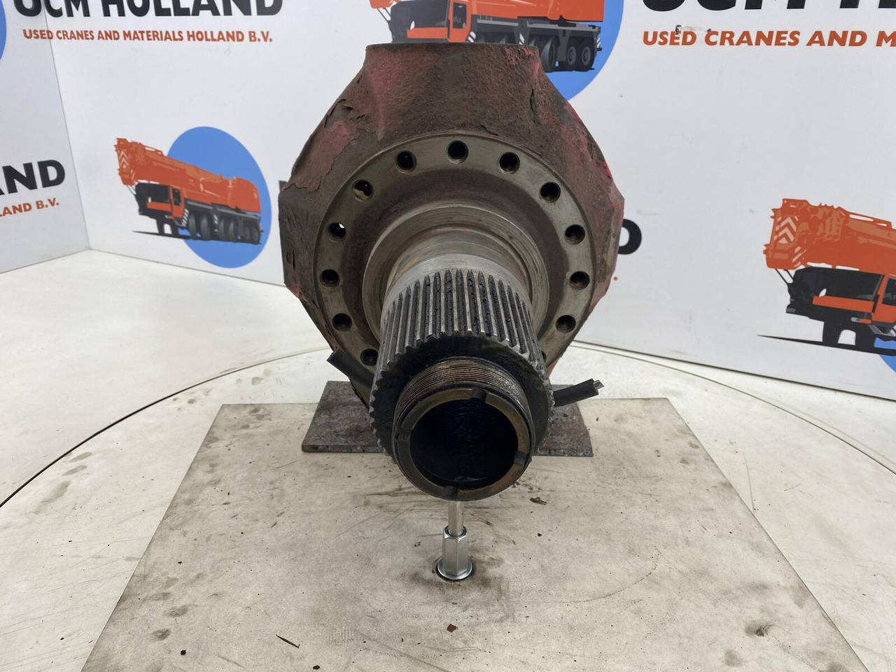 Gottwald AMK Steering knuckle 16 holes - Tehlica pre Autožeriav: obrázok 2 Gottwald AMK Steering knuckle 16 holes - Tehlica pre Autožeriav: obrázok 2