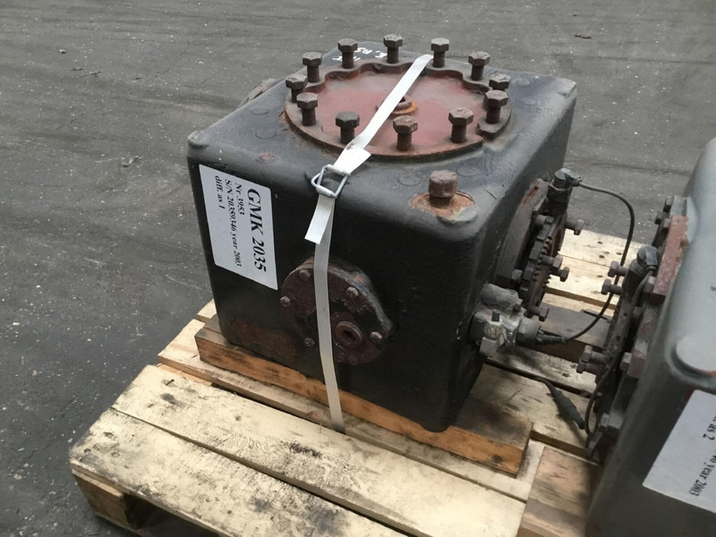 Grove GMK 2035 Diff box axle nr 1 - Diferenciál pre Žeriav: obrázok 3 Grove GMK 2035 Diff box axle nr 1 - Diferenciál pre Žeriav: obrázok 3
