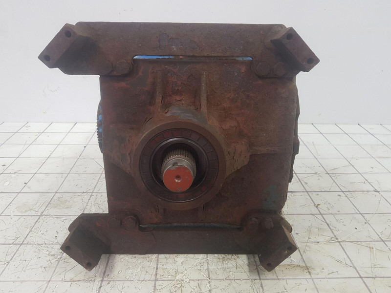 Grove GMK 3050 axle 3 diff box - Diferenciál pre Žeriav: obrázok 4 Grove GMK 3050 axle 3 diff box - Diferenciál pre Žeriav: obrázok 4