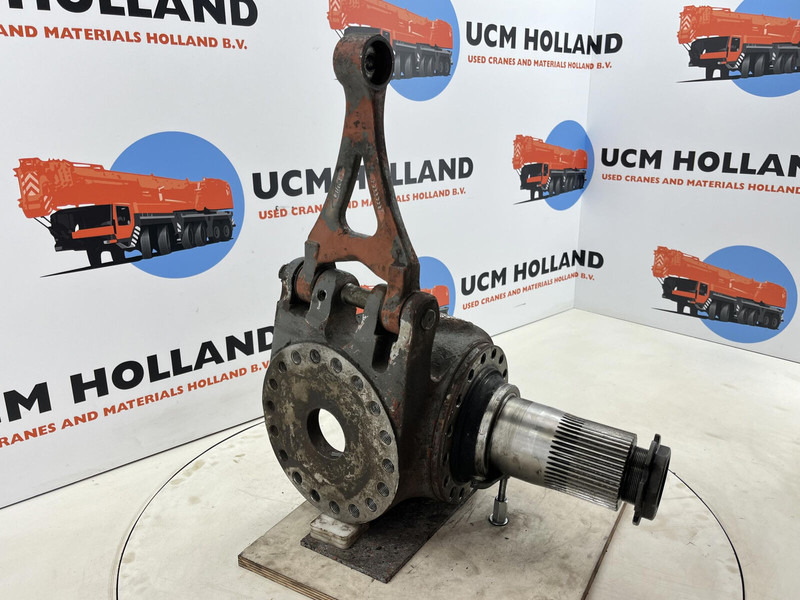 Grove GMK 3055 Steering knuckle 16 holes axle 3 right - Tehlica pre Žeriav: obrázok 3 Grove GMK 3055 Steering knuckle 16 holes axle 3 right - Tehlica pre Žeriav: obrázok 3