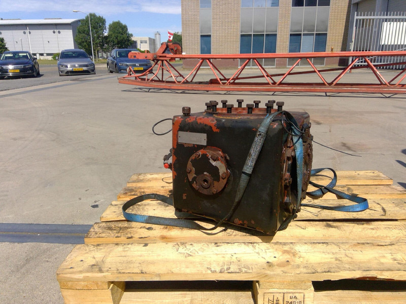 Grove GMK 3055 diff box axle 1 - Diferenciál pre Žeriav: obrázok 3 Grove GMK 3055 diff box axle 1 - Diferenciál pre Žeriav: obrázok 3