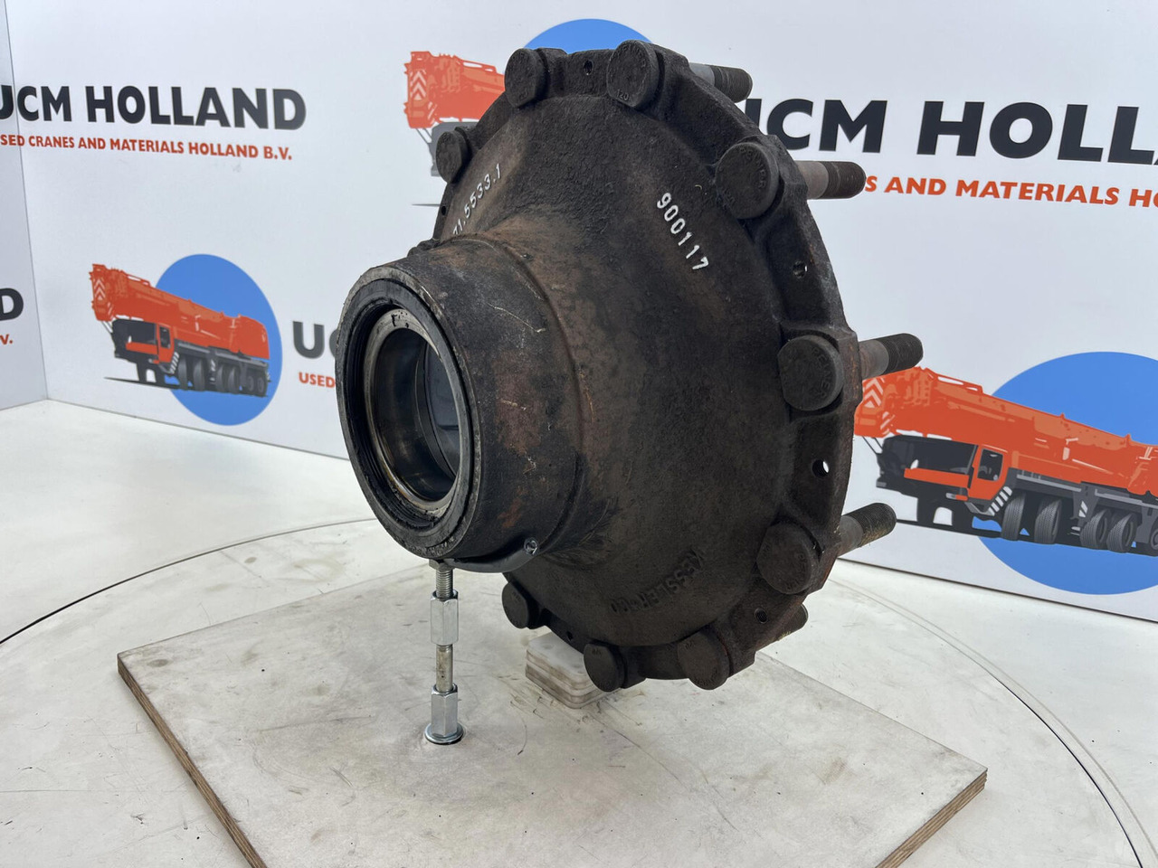 Grove GMK Megatrak wheel hub - Náboj pre Žeriav: obrázok 3 Grove GMK Megatrak wheel hub - Náboj pre Žeriav: obrázok 3
