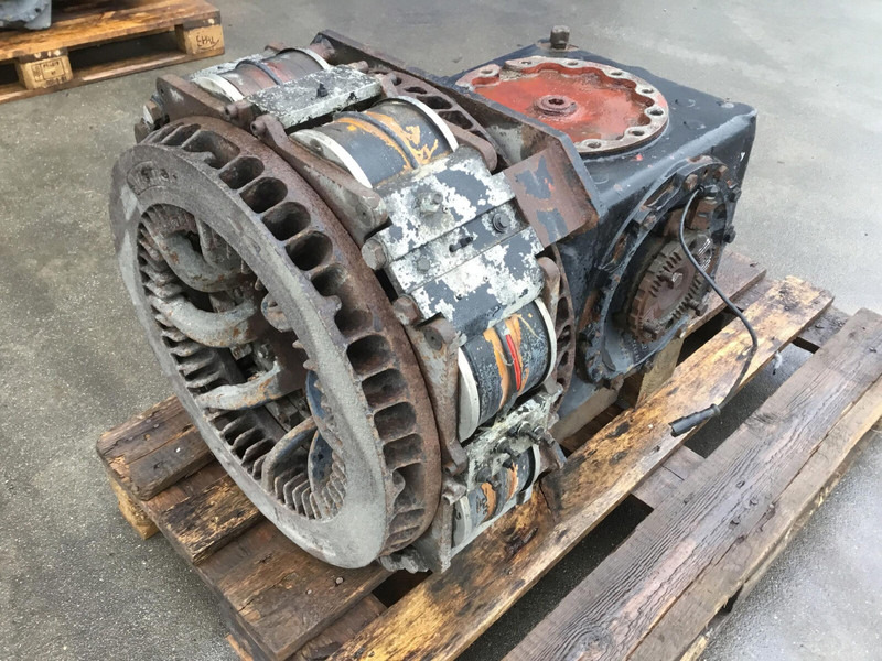 Grove Kessler Grove GMK 5100 diff box axle 5 - Prevodovka pre Žeriav: obrázok 4 Grove Kessler Grove GMK 5100 diff box axle 5 - Prevodovka pre Žeriav: obrázok 4