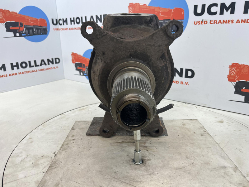 Krupp 70 GMT Steering knuckle axle 1 - Tehlica pre Žeriav: obrázok 2 Krupp 70 GMT Steering knuckle axle 1 - Tehlica pre Žeriav: obrázok 2