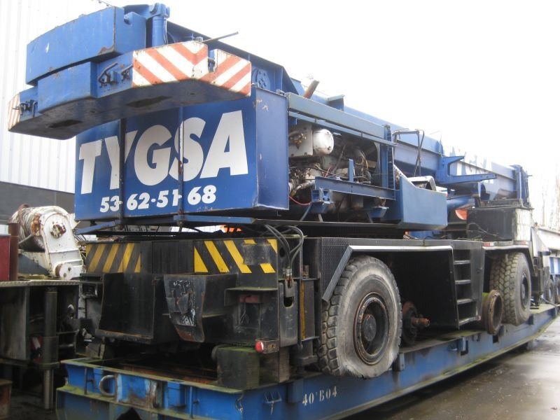 Krupp 70 GMT for parts - Autožeriav: obrázok 2 Krupp 70 GMT for parts - Autožeriav: obrázok 2