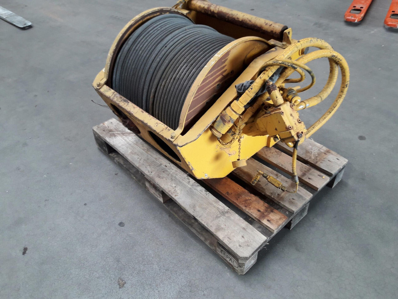 Liebherr LTM 1050/1 Auxiliary hoisting gear - Naviják pre Autožeriav: obrázok 5 Liebherr LTM 1050/1 Auxiliary hoisting gear - Naviják pre Autožeriav: obrázok 5