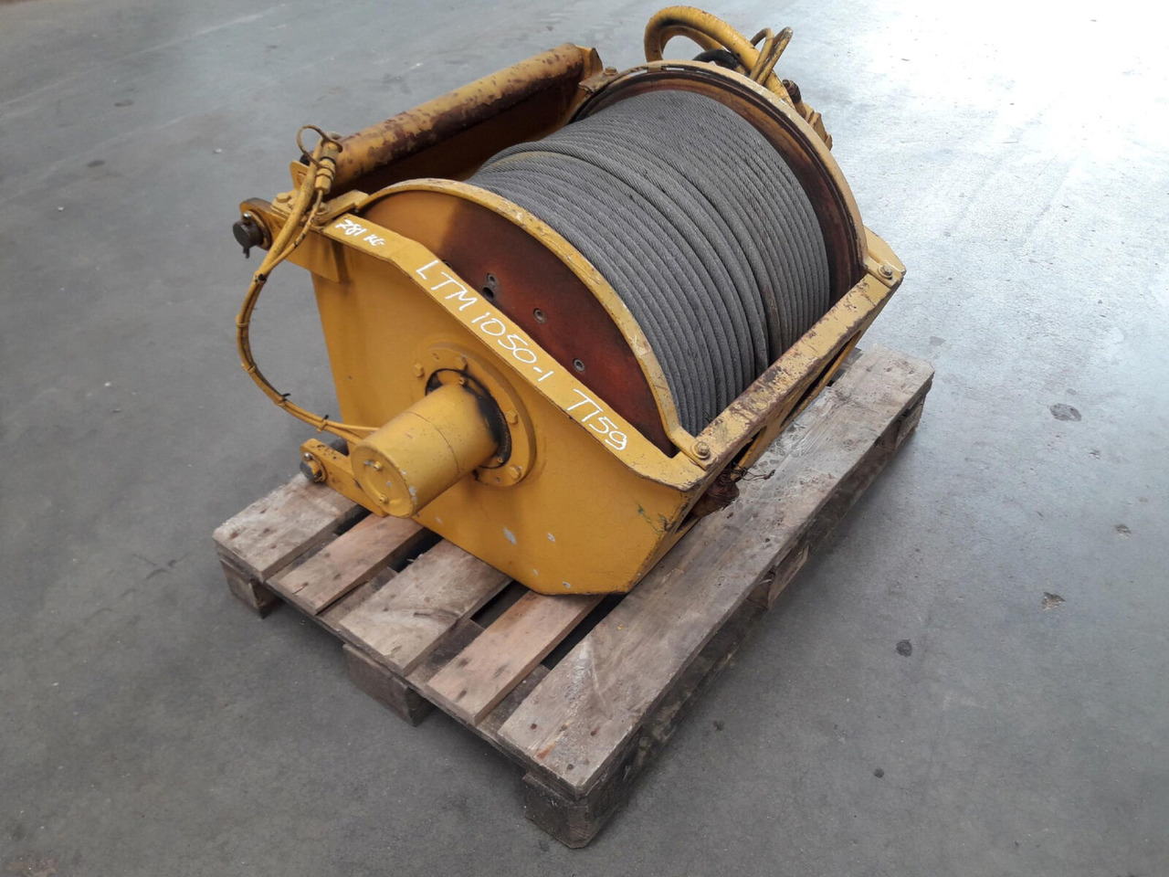 Liebherr LTM 1050/1 Auxiliary hoisting gear - Naviják pre Autožeriav: obrázok 4 Liebherr LTM 1050/1 Auxiliary hoisting gear - Naviják pre Autožeriav: obrázok 4