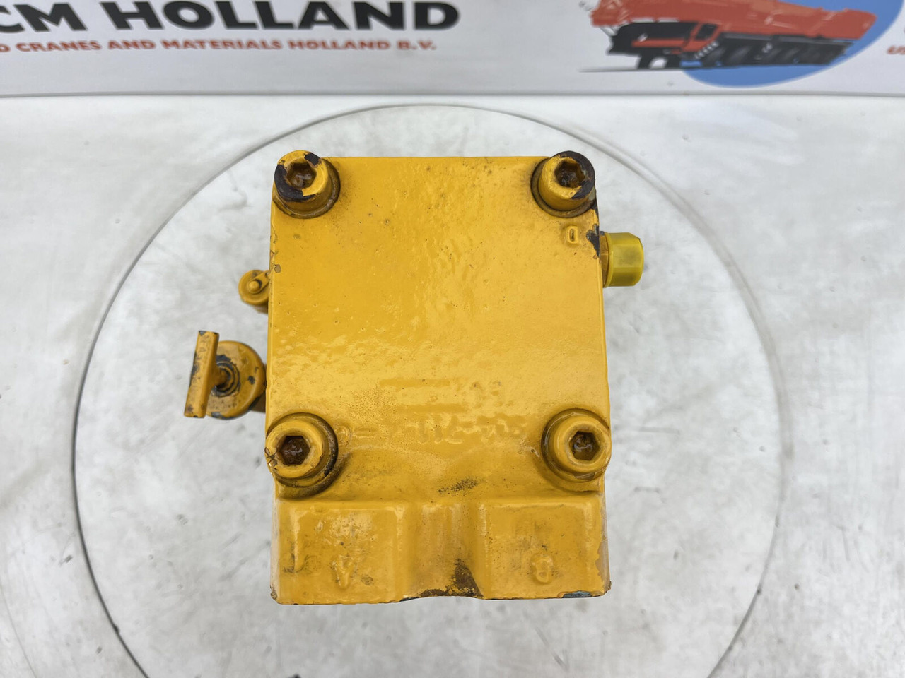 Liebherr LTM 1050-1 Slewing gear - Motor otoče pre Autožeriav: obrázok 5 Liebherr LTM 1050-1 Slewing gear - Motor otoče pre Autožeriav: obrázok 5