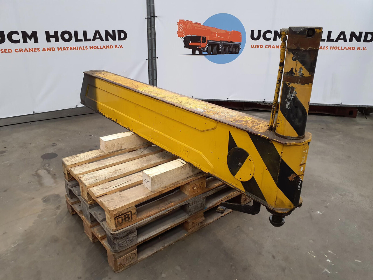 Liebherr LTM 1050-1 sliding beam complete front - Odpruženie pre Autožeriav: obrázok 1 Liebherr LTM 1050-1 sliding beam complete front - Odpruženie pre Autožeriav: obrázok 1