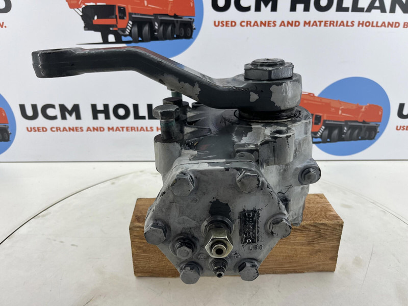 Liebherr LTM 1060-3 steering box - Prevodovka riadenia pre Žeriav: obrázok 1 Liebherr LTM 1060-3 steering box - Prevodovka riadenia pre Žeriav: obrázok 1