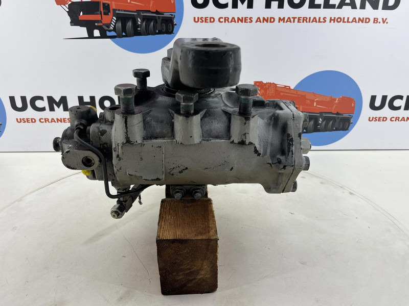 Liebherr LTM 1060-3 steering box - Prevodovka riadenia pre Žeriav: obrázok 4 Liebherr LTM 1060-3 steering box - Prevodovka riadenia pre Žeriav: obrázok 4