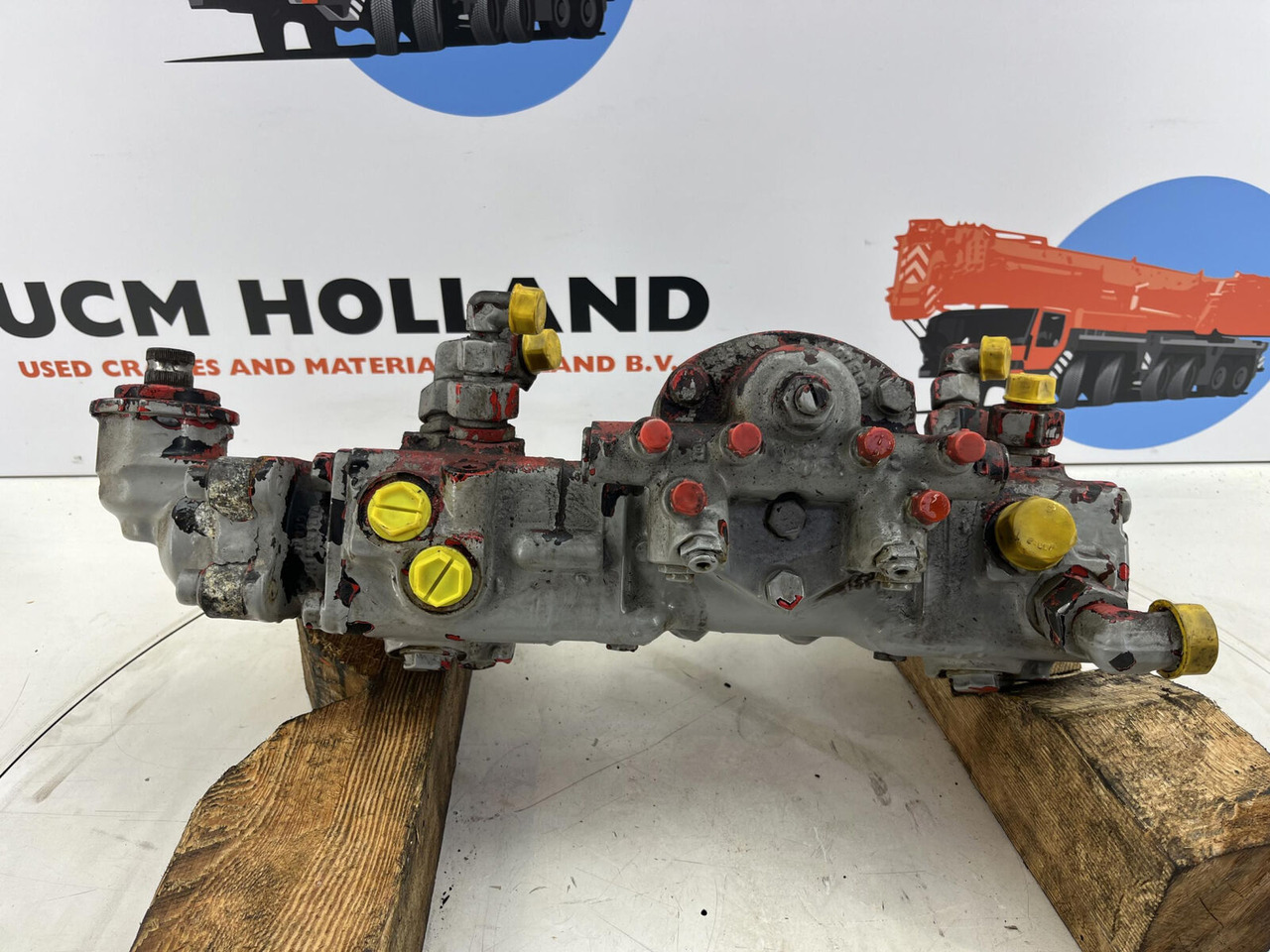 Liebherr LTM 1070 Steering box - Prevodovka riadenia pre Autožeriav: obrázok 5 Liebherr LTM 1070 Steering box - Prevodovka riadenia pre Autožeriav: obrázok 5