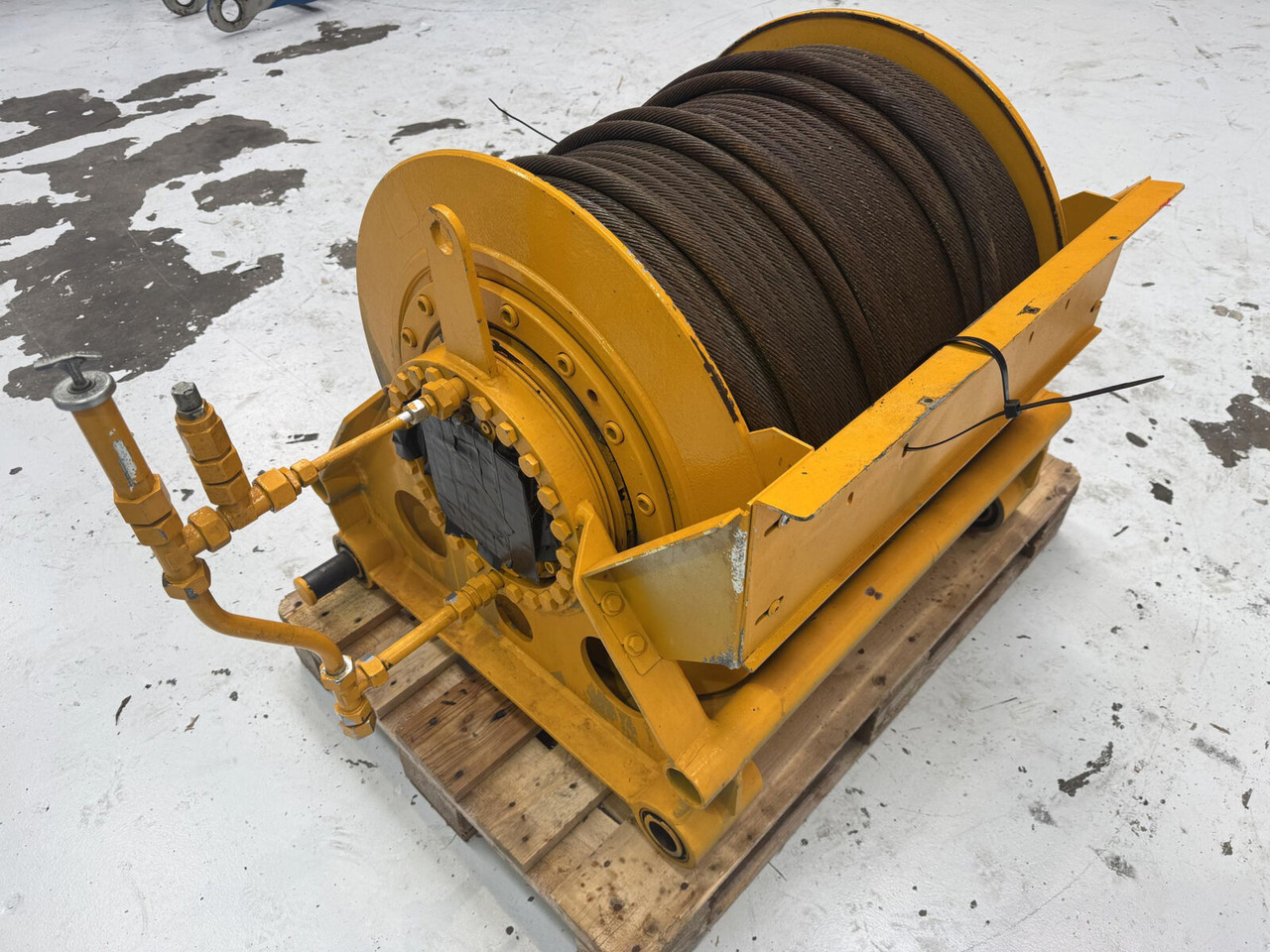 Liebherr LTM 1130-5.1 MAIN HOISTING GEAR PRE-ASS - Naviják pre Autožeriav: obrázok 3 Liebherr LTM 1130-5.1 MAIN HOISTING GEAR PRE-ASS - Naviják pre Autožeriav: obrázok 3