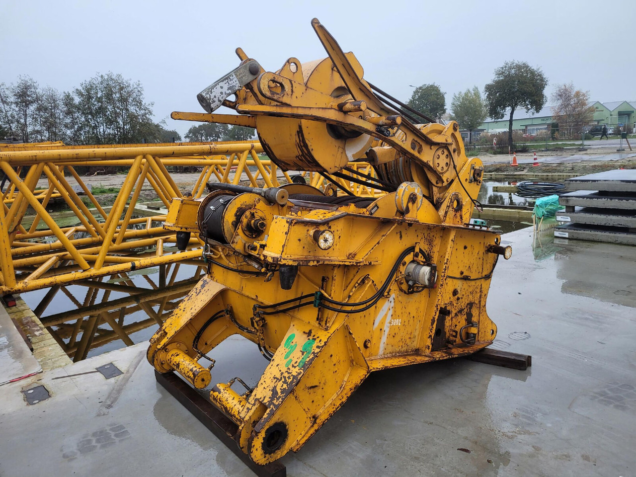 Liebherr LTM 1300 luffing jib winch with frame - Naviják pre Autožeriav: obrázok 1 Liebherr LTM 1300 luffing jib winch with frame - Naviják pre Autožeriav: obrázok 1