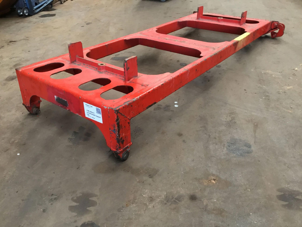 Liebherr LTM 1500-8.1 counterweight support tray - Karoséria a exteriér pre Autožeriav: obrázok 2 Liebherr LTM 1500-8.1 counterweight support tray - Karoséria a exteriér pre Autožeriav: obrázok 2