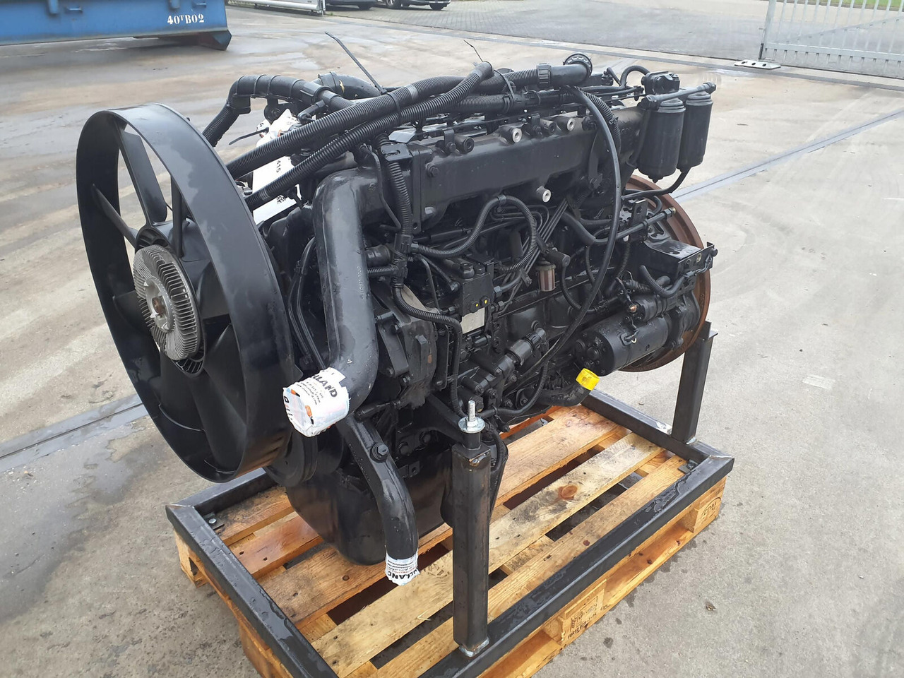 MAN Compact truck CT2 engine MAN D0836/LF01 - Motor pre Autožeriav: obrázok 1 MAN Compact truck CT2 engine MAN D0836/LF01 - Motor pre Autožeriav: obrázok 1