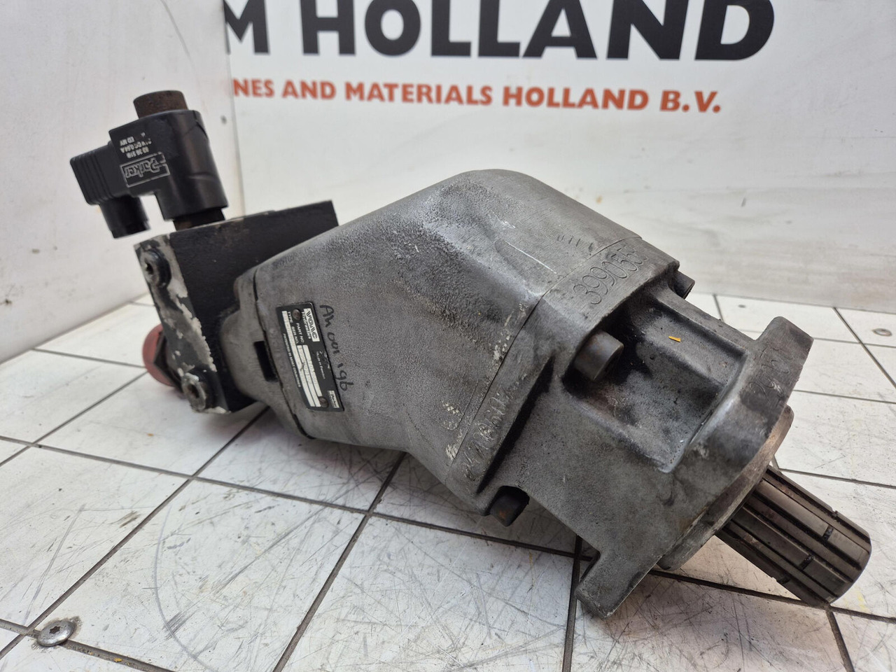 Parker F1-060R hydro pump with bypass - Hydraulické čerpadlo pre Autožeriav: obrázok 2 Parker F1-060R hydro pump with bypass - Hydraulické čerpadlo pre Autožeriav: obrázok 2