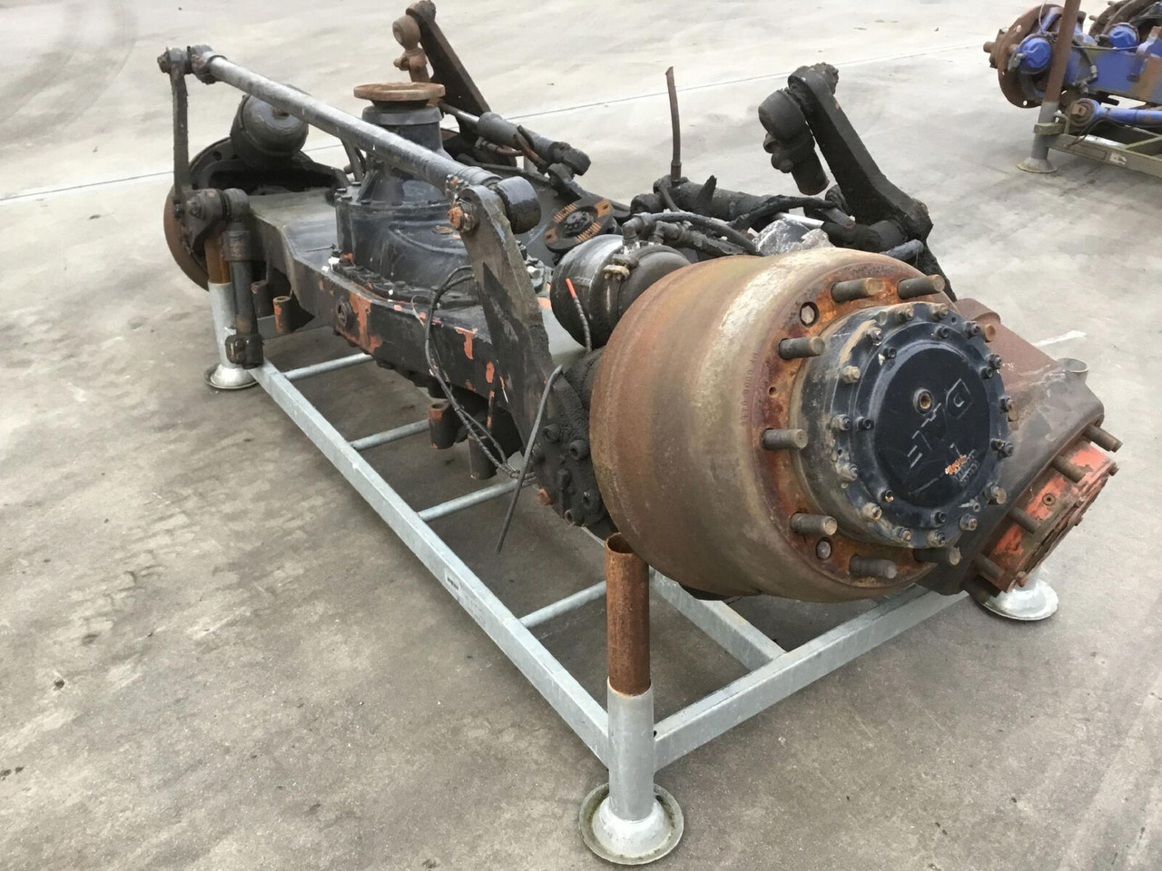 Spierings SK 477 axle 2 - Náprava a diely pre Autožeriav: obrázok 4 Spierings SK 477 axle 2 - Náprava a diely pre Autožeriav: obrázok 4