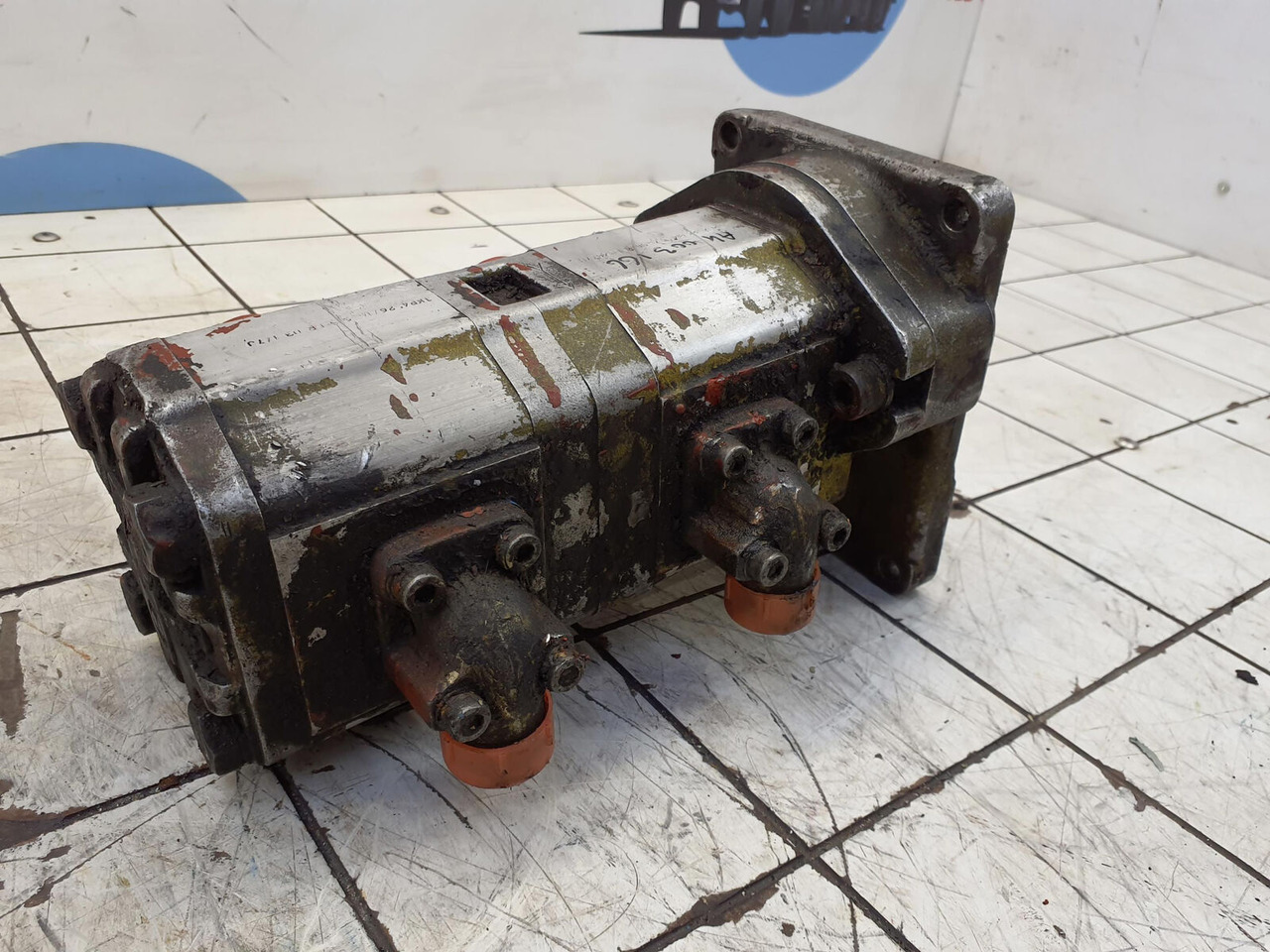 Sundstrand dual gear pump - Hydraulické čerpadlo pre Žeriav: obrázok 4 Sundstrand dual gear pump - Hydraulické čerpadlo pre Žeriav: obrázok 4