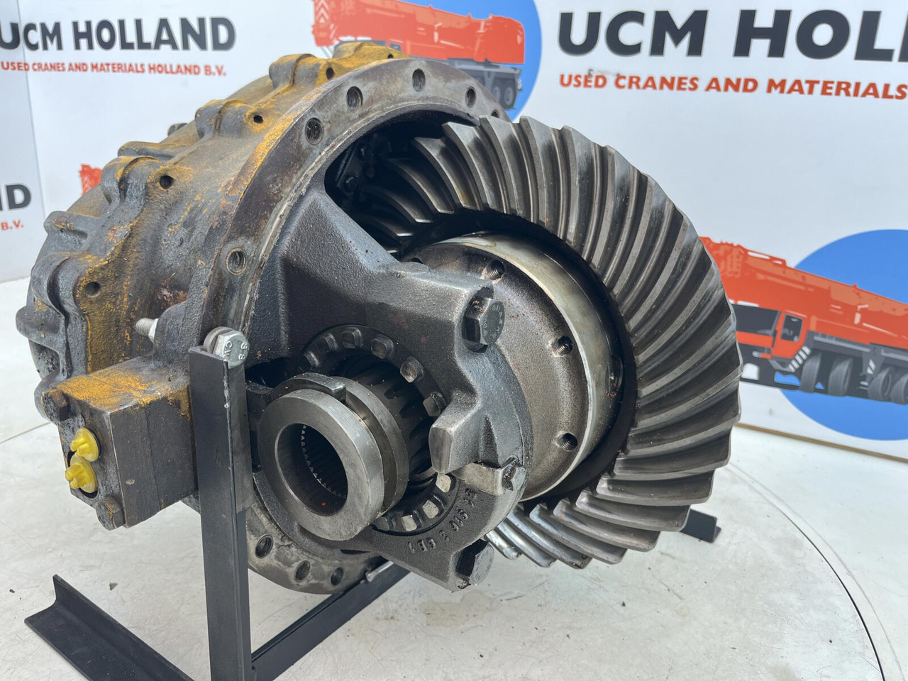 Terex AC 265 drive through diff 14x34 axle 2 - Diferenciál pre Autožeriav: obrázok 1 Terex AC 265 drive through diff 14x34 axle 2 - Diferenciál pre Autožeriav: obrázok 1