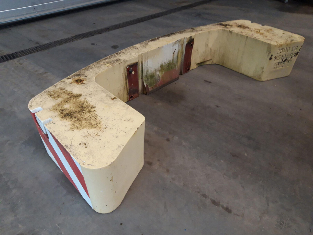 Terex Demag AC 35 counterweight 2,5 T - Protizávažie pre Autožeriav: obrázok 5 Terex Demag AC 35 counterweight 2,5 T - Protizávažie pre Autožeriav: obrázok 5