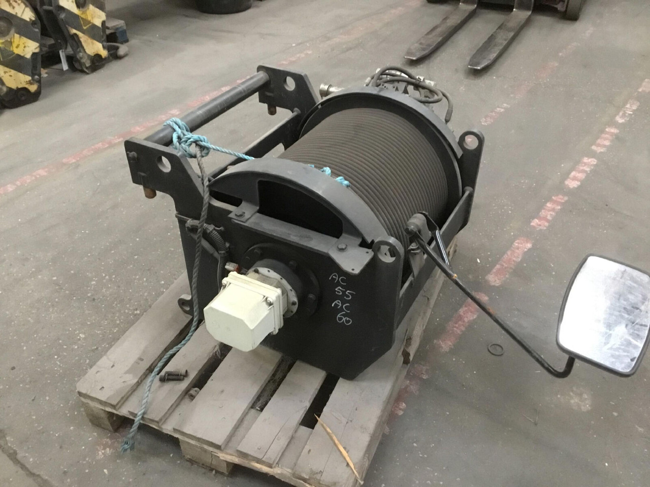 Terex Demag AC55-L winch - Naviják pre Autožeriav: obrázok 4 Terex Demag AC55-L winch - Naviják pre Autožeriav: obrázok 4