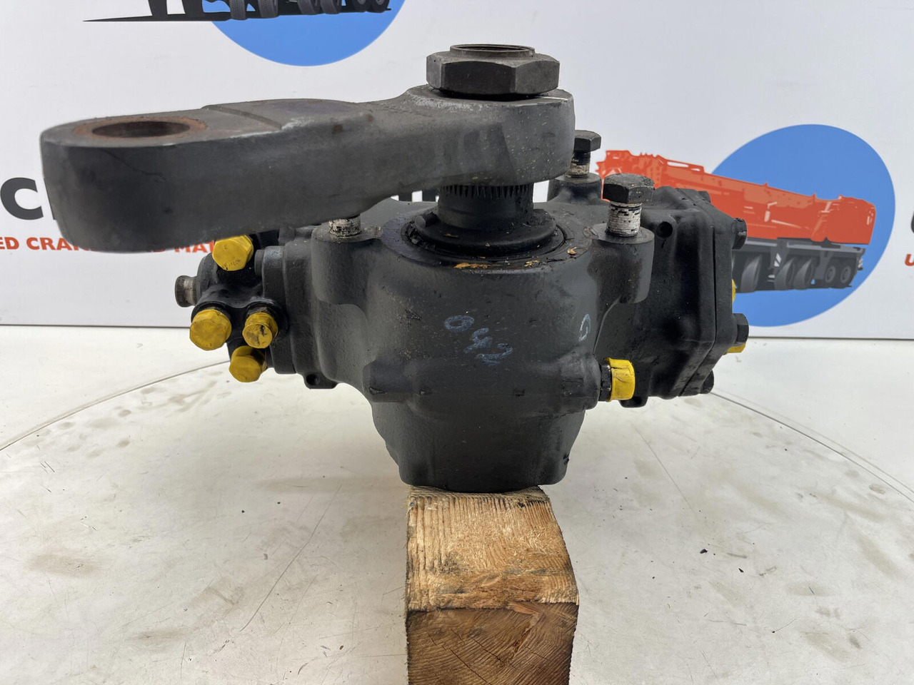 ZF ATF 50G-3 steering box ZF - Prevodovka riadenia pre Autožeriav: obrázok 3 ZF ATF 50G-3 steering box ZF - Prevodovka riadenia pre Autožeriav: obrázok 3