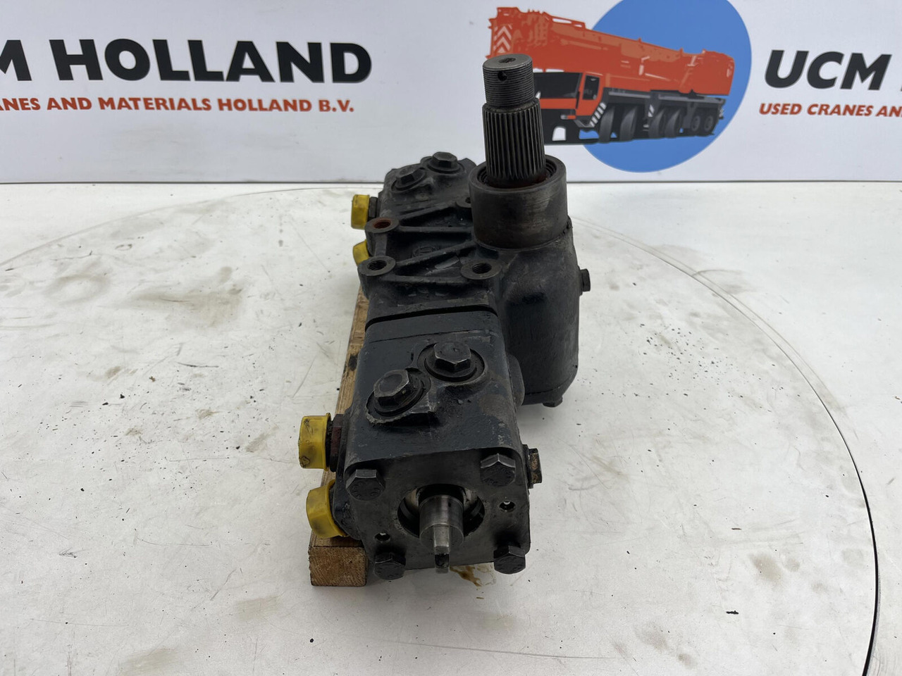 ZF Steering Box 120bar - Prevodovka riadenia pre Žeriav: obrázok 2 ZF Steering Box 120bar - Prevodovka riadenia pre Žeriav: obrázok 2